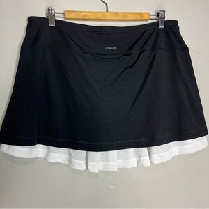 Women's Black and White Skirt